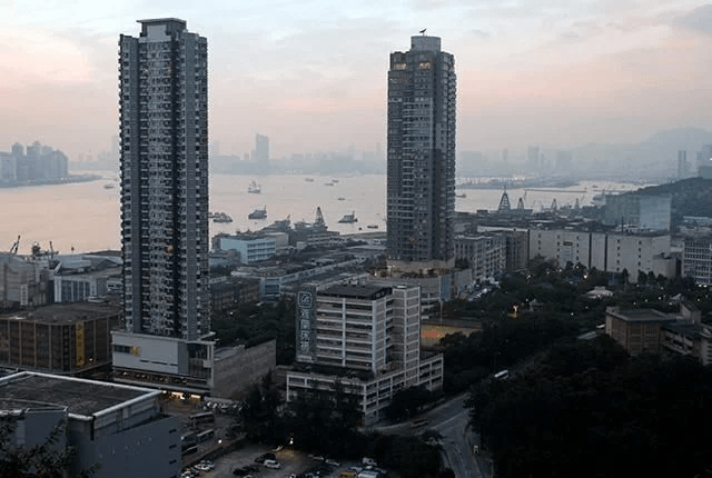 城镇人均住房面积_中国的人均住房面积