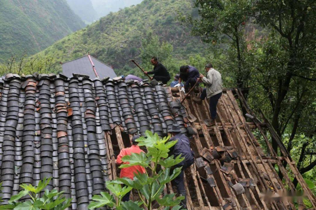 岔河镇拆建扫三色笔绘就美丽乡村