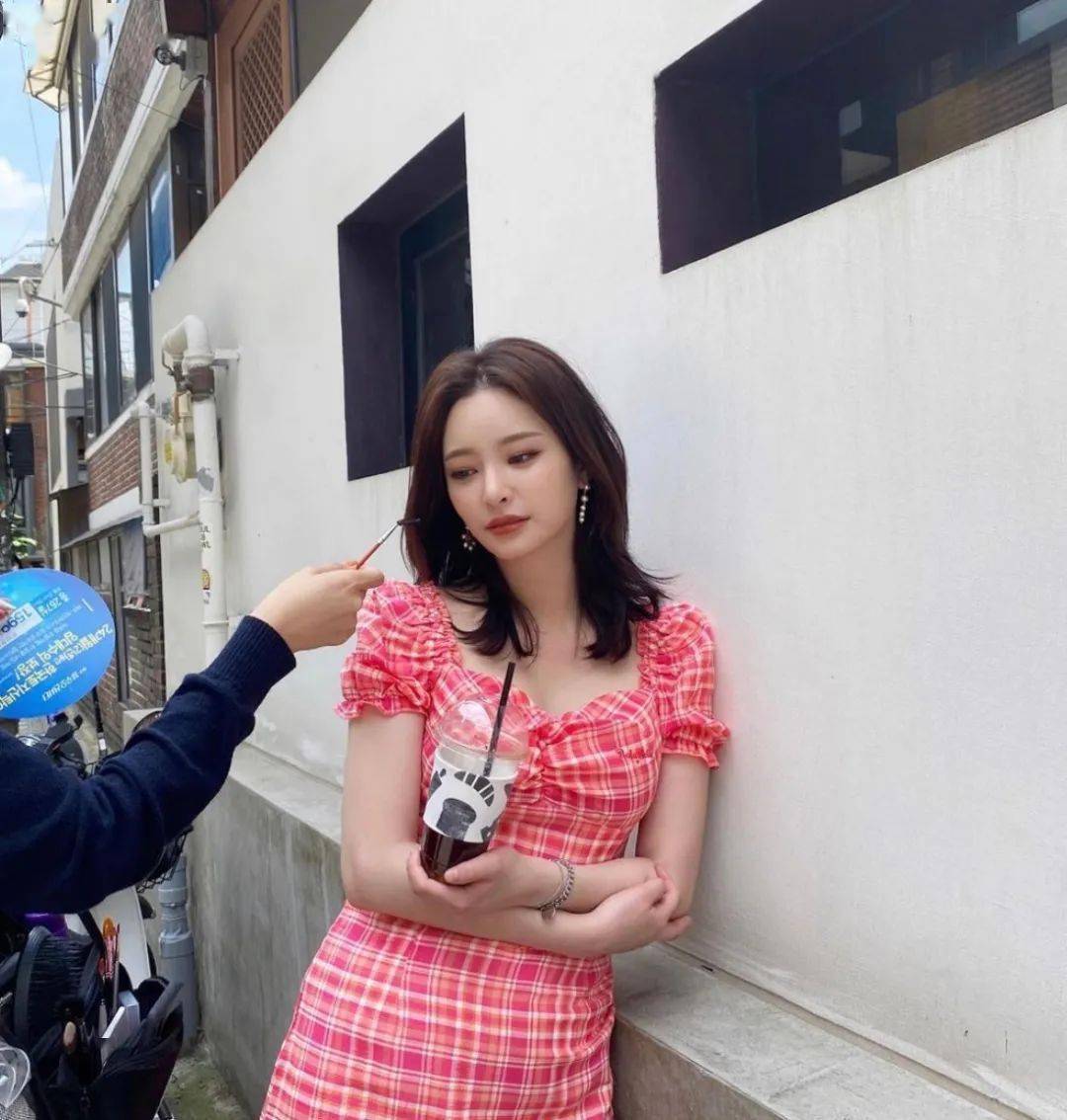 头发|换个发型 = 整容 ？这3款发型，太太太撩人 ！