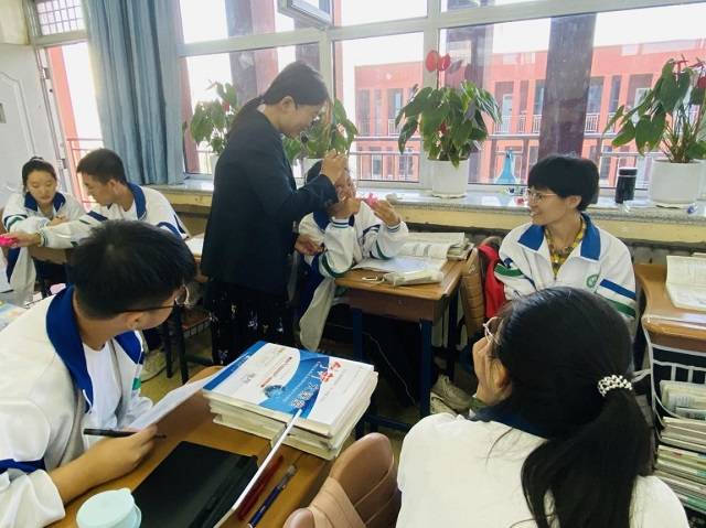 高新一中|榆林高新中学与西安高新一中第四次联合教研活动顺利开展