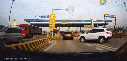 e8ad3f67cf584d6599f049a21171bceb.gif