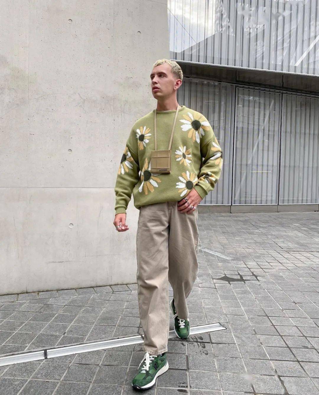 Via|看似「普通」，但 JJJJound x NB 992 的市场价为何被抬到这么高？