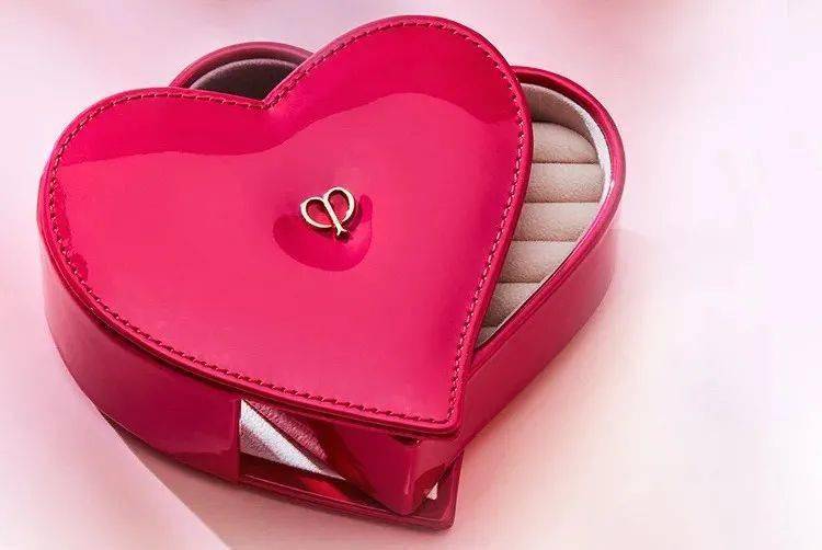 系列|2020七夕限定来了，这些大牌真让人意想不到……