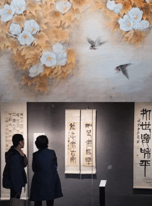 一个又一个的打卡新姿势  哈哈哈,学渣心中自有书  走到哪里拍到哪