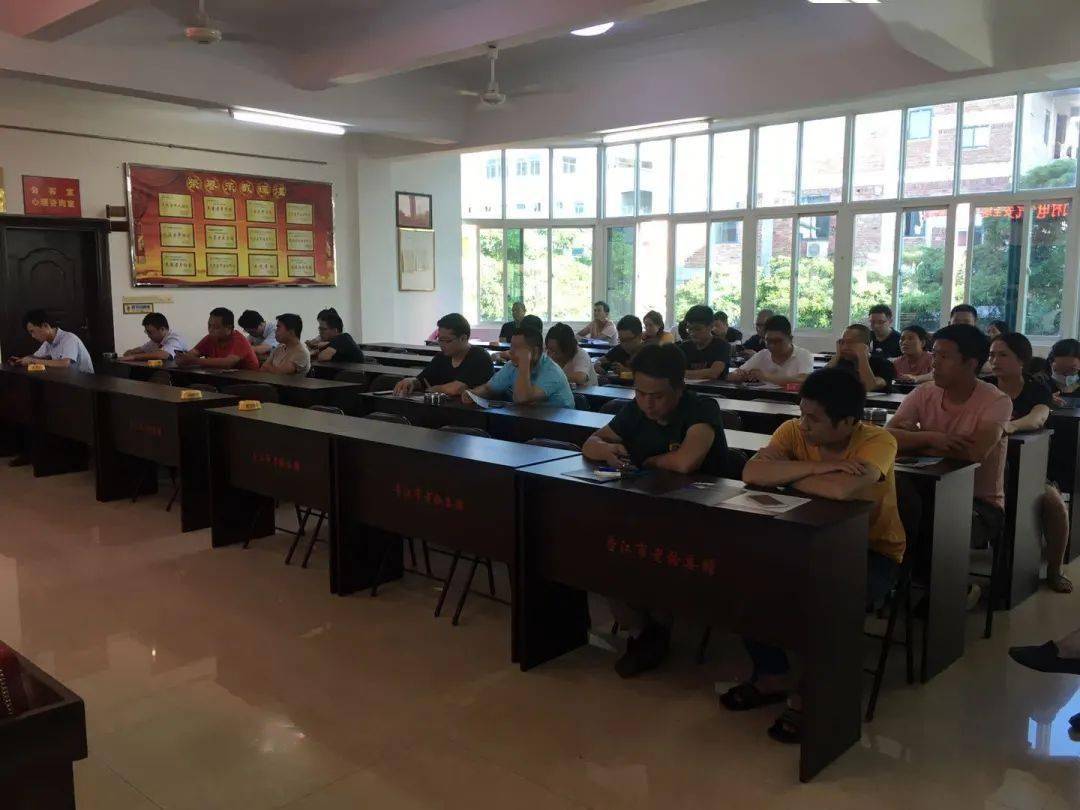 紫帽镇GDP_杏坛镇gdp数据图(2)