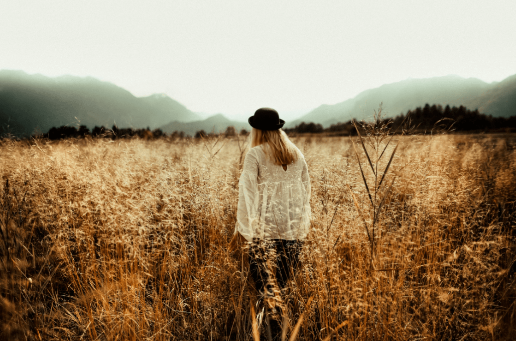 怎样才能让自己变得自然 039d480b1ee24925bddeb04b7a552c40.png