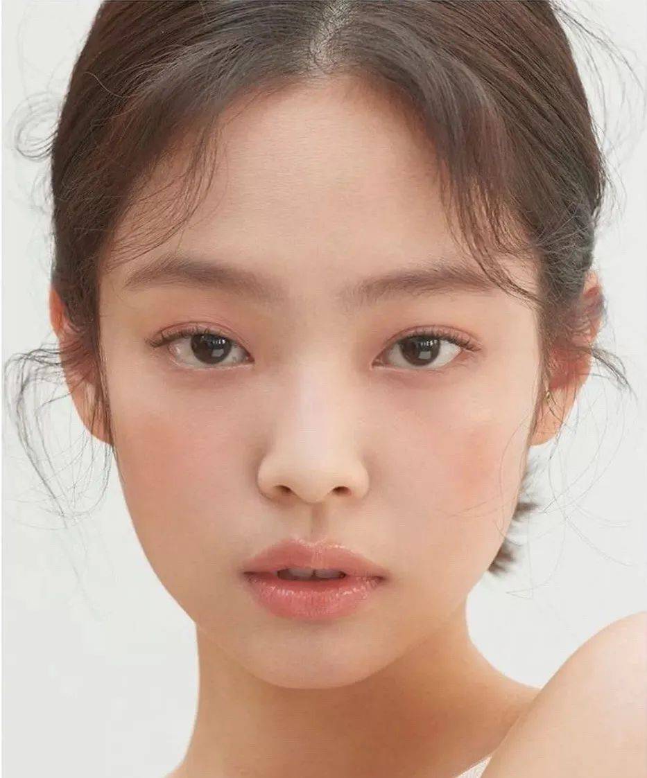 水印|揭秘？传说中的韩系证件照美女居然都是假的！