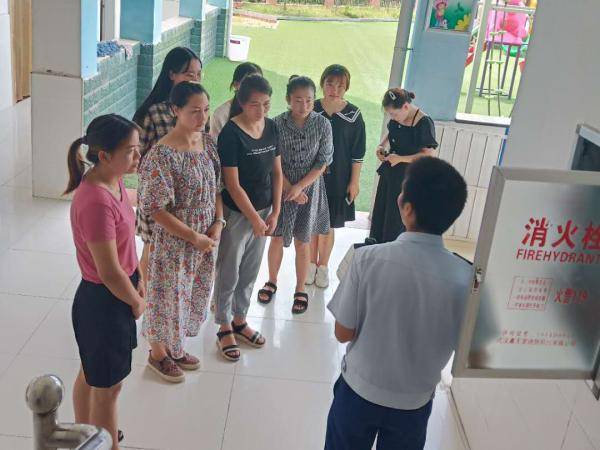 校园|期盼已久的开学！“蓝朋友”为你“把关”校园消防安全
