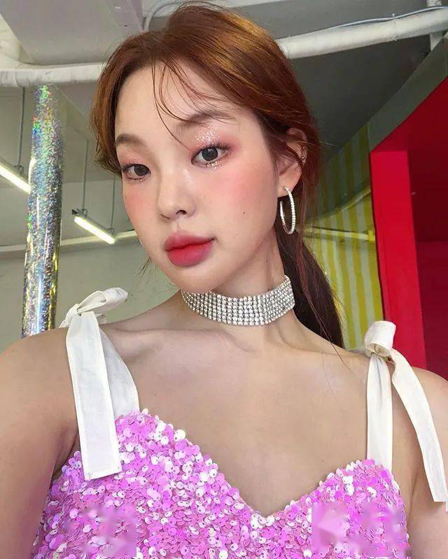 眼线|姜涩琪的眼妆迷倒了我，学习单眼皮怎么画都好看的秘诀