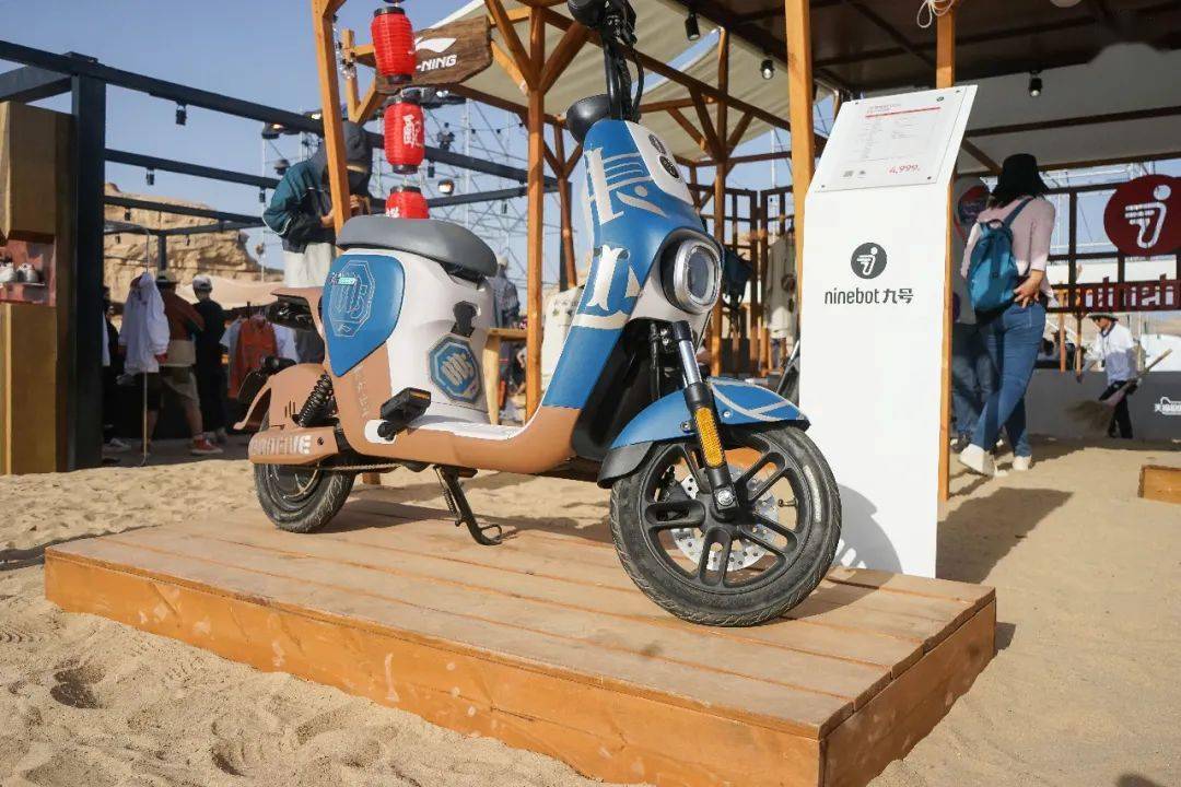 李宁|李宁品牌这次在敦煌砸钱办秀，你听到响了嘛？