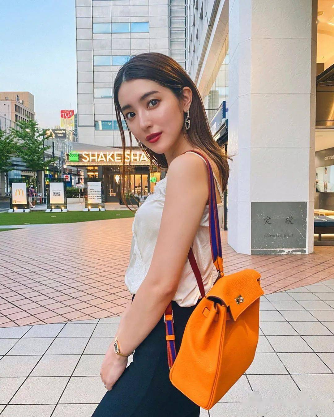 双肩包|四年了,我终于找到了好看耐用的完美双肩包!