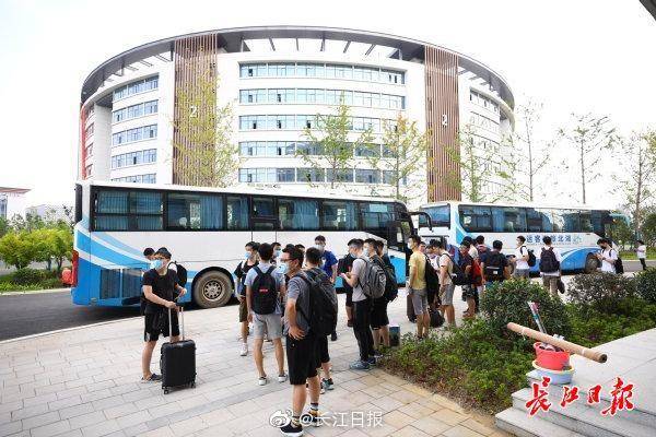 安学院|武大华科顶尖网络高手聚集到一起，国家网安学院迎来首批学子入学