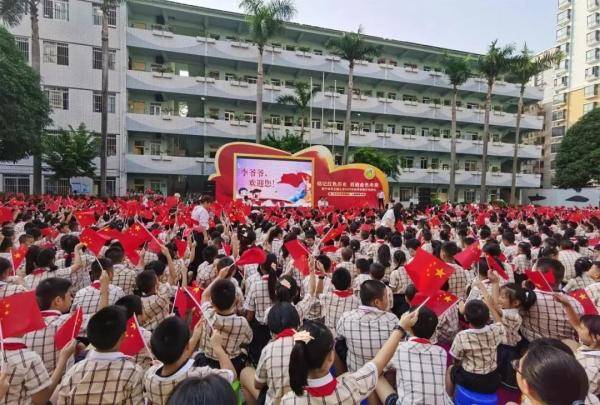 南宁|今天，南宁校园迎来一批小可爱！有你家的吗？