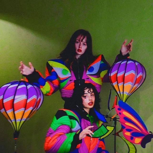 时装|才华出众&神仙颜值的新锐设计师