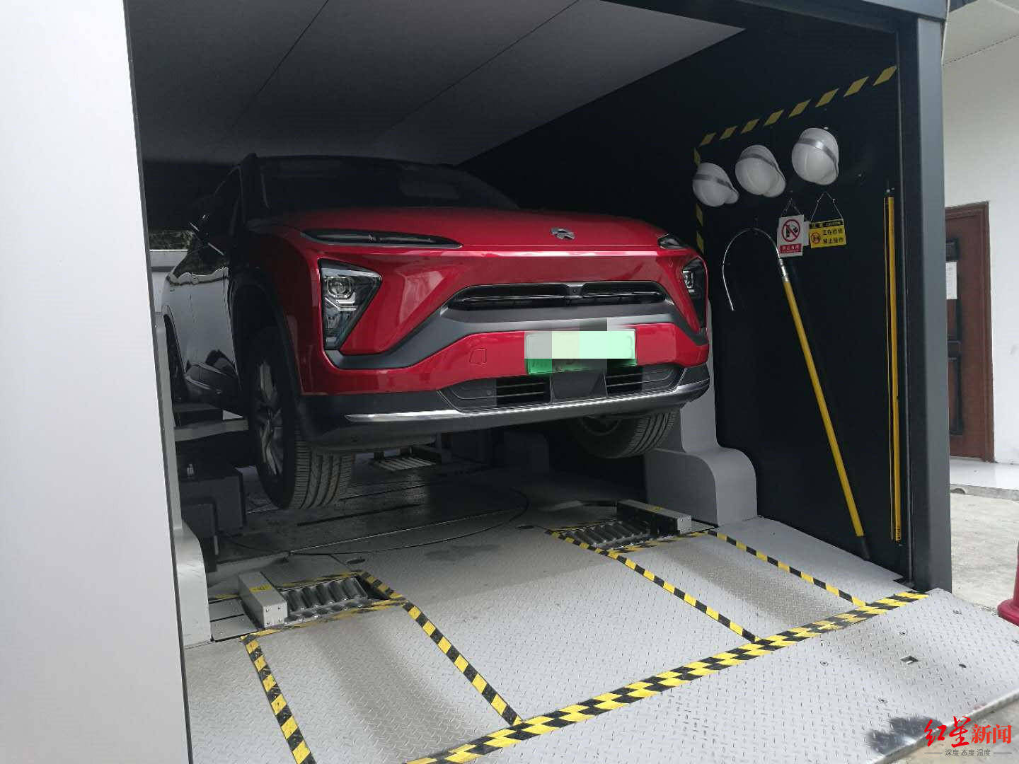 电池|聚焦新基建| 探访换电站：建站投入高，高峰需排队，并不总有可用电池