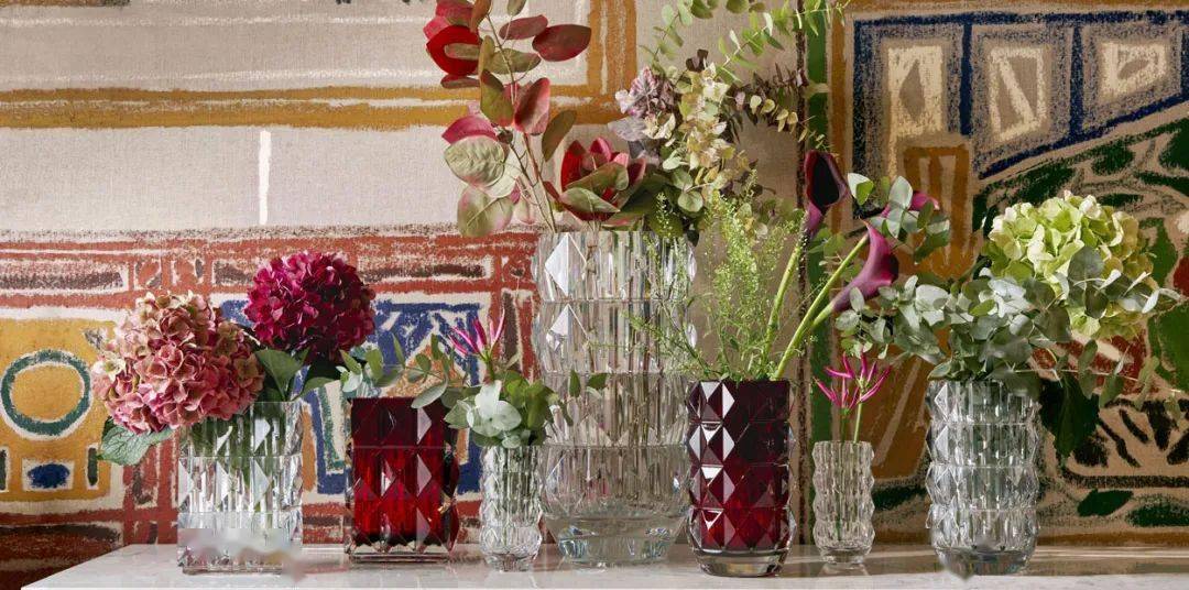 花束|再美的花束也离不开好看的花瓶！一起看看世界顶级花瓶的美！