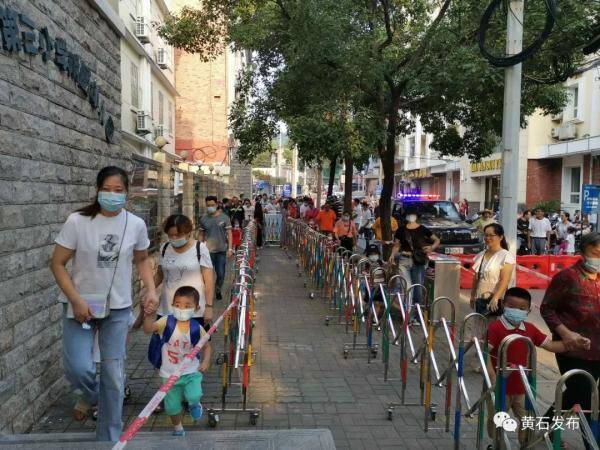 元气|刚刚，他们开学了！元气满满冲呀！