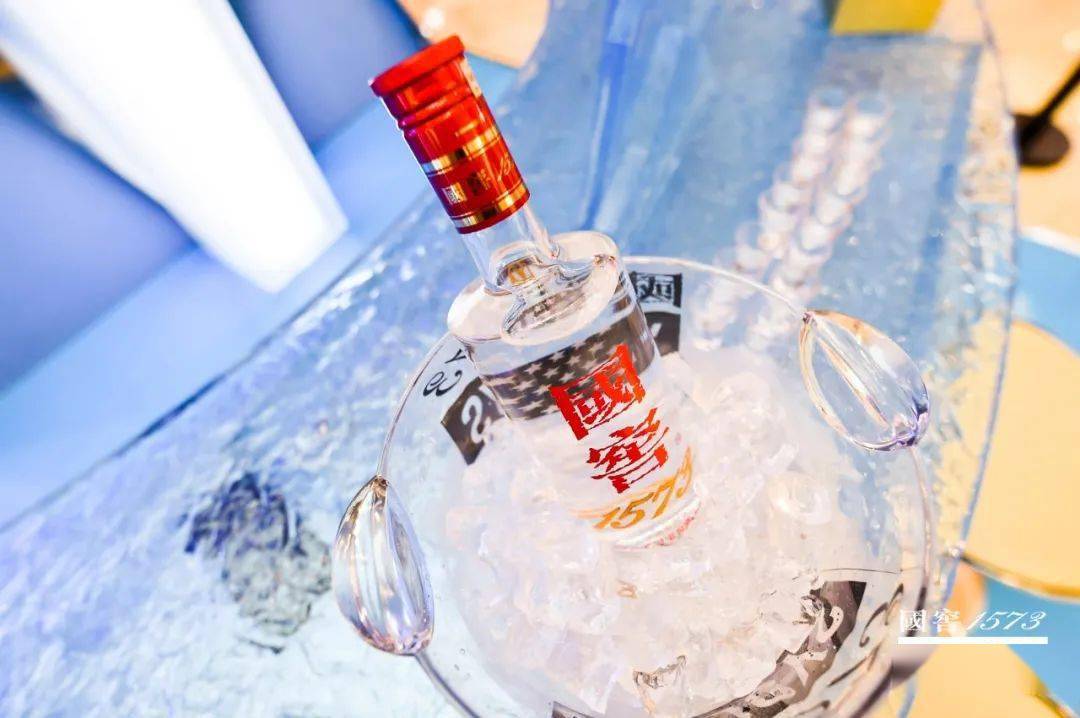 冰爽|高端酒友圈夏日冰爽的秘密，竟然是它.......