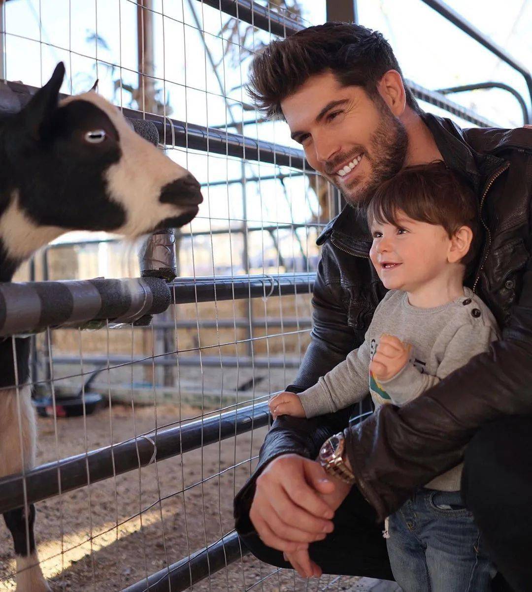 Nick|BVLGARI 推出新款香氛，代言人是他，我可以！