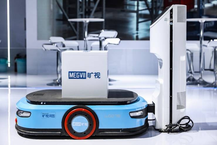 服务|旷视总裁付英波接受人民日报采访 谈全球服务中科技企业的使命