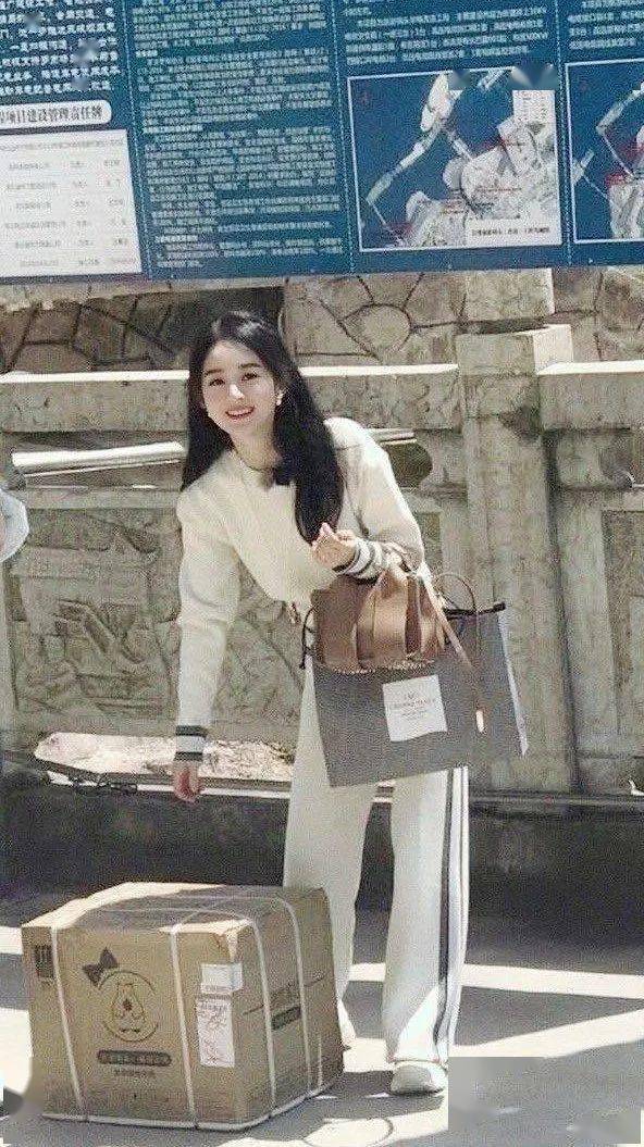 眼妆|都说赵丽颖、杨采钰美了好多，我总结了8条她们的变美经！