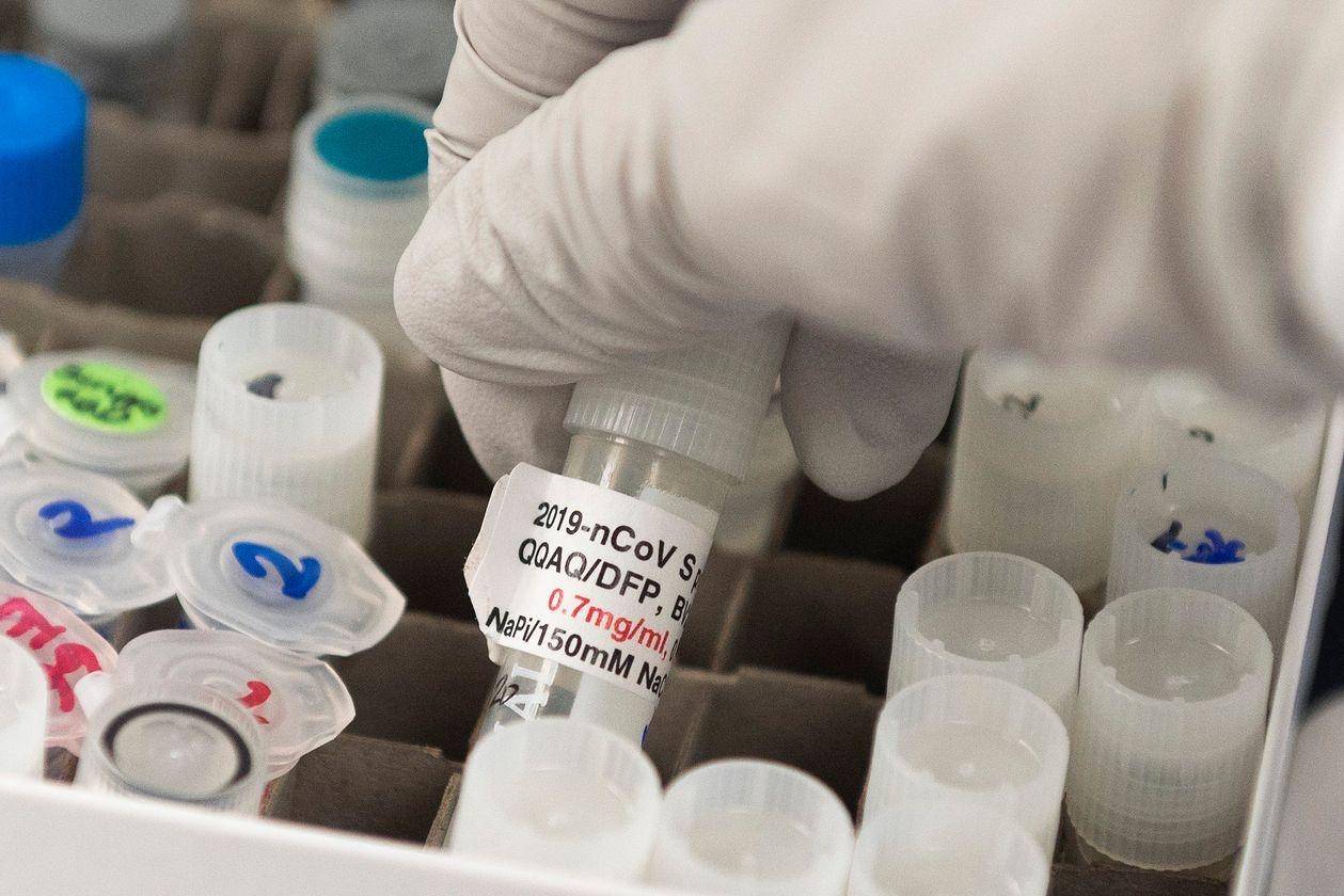 辉瑞年底前|新冠疫苗冲刺：辉瑞年底前可提供1亿剂 却有三分之二美国人不愿第一时间接种