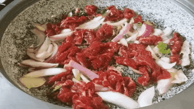 京皇|99元抢原价260元【京皇·南城石锅烤肉】2-3人餐！手切鲜牛/羊肉、风干肠、五花肉、鸡腿肉、鱼豆腐...