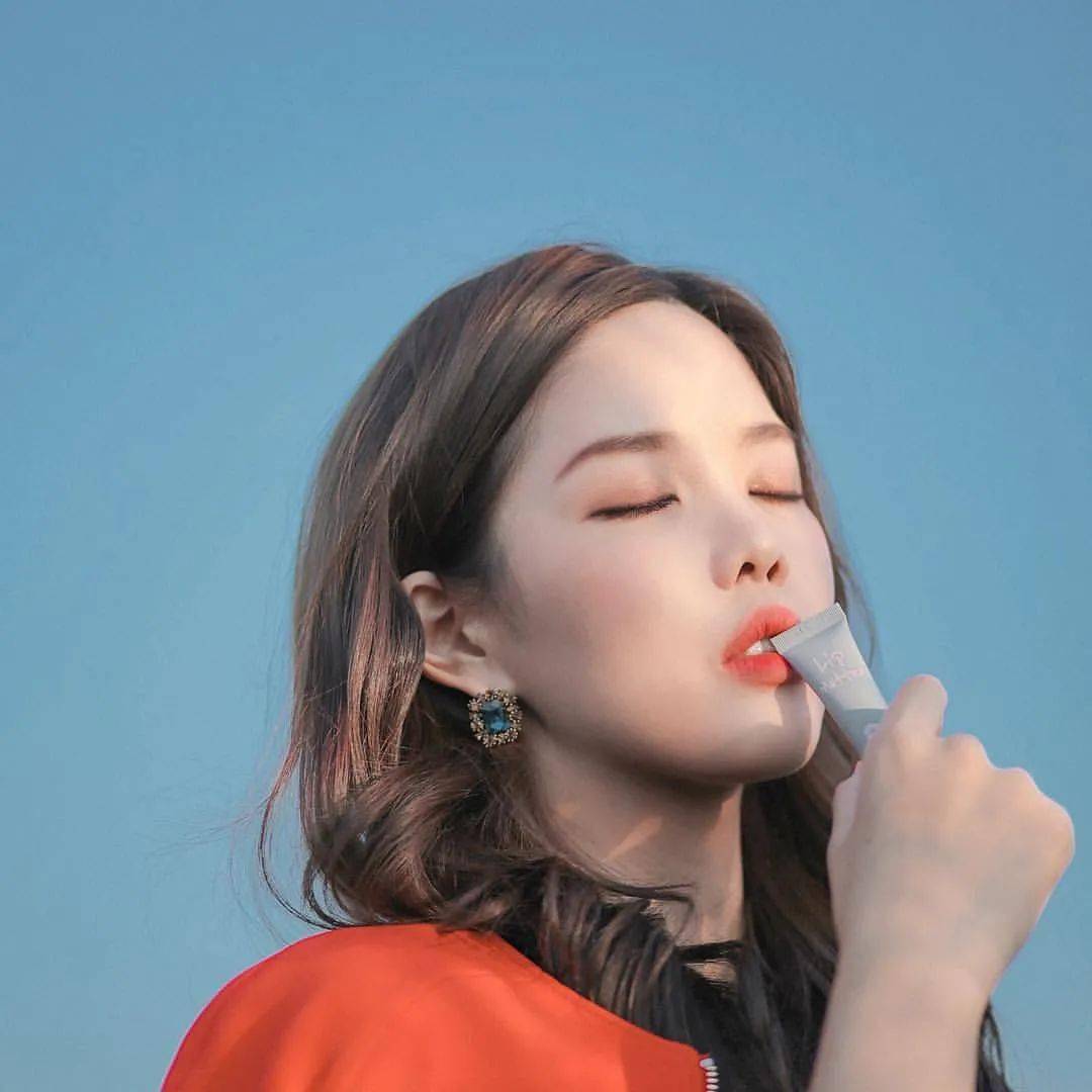 图片|看完闵赛伦的美妆小课堂之后，我把自己的化妆刷全换掉了