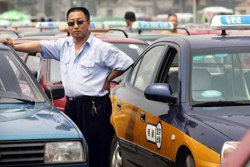 生活|生活中的这些“隐形”老师，是时候出现了