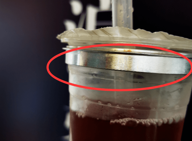 杯子|买奶茶送金钢圈 奶茶店促销都这么“豪横”了？