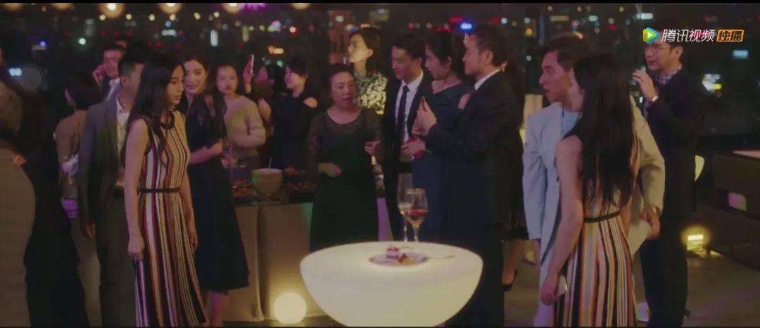 女性|现在的悬疑剧啊，越来越“女频”了