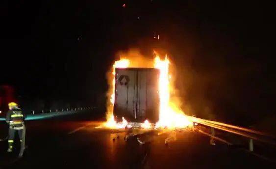 中国口碑最烂快递公司，还能硬撑多久？