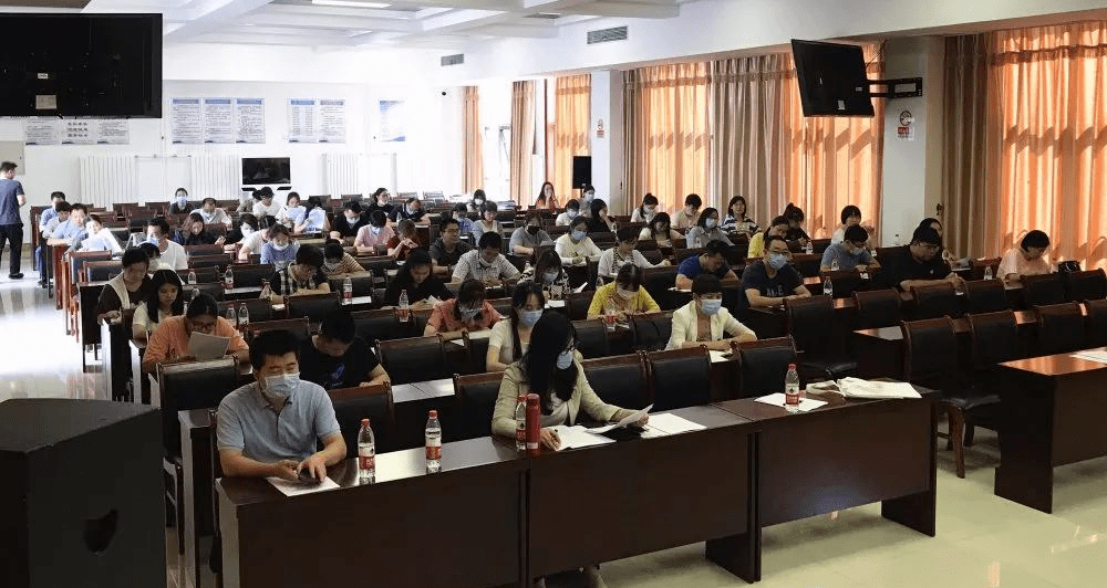 中欧体育官网入口,中欧体育官方下载,中欧体育平台|
志愿平谷(图1) 中欧体育官网入口,中欧体育官方下载,中欧体育平台|
志愿平谷(图1)
