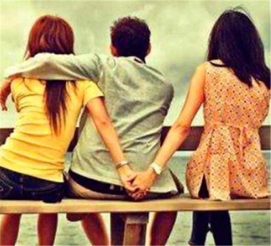 梦境交织现实,梦见前女友生两个孩子的深层解读 梦境交织现实,梦见前女友生两个孩子的深层解读