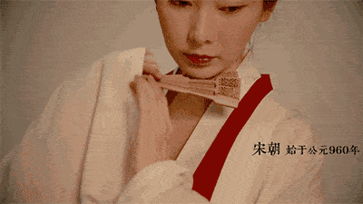 传统|着汉服一秒“穿越” 古风中秋别有意境