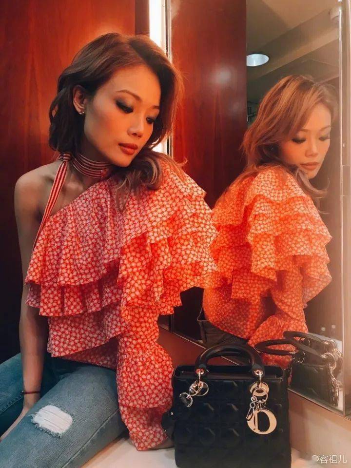 脸型|换个刘海老十岁？千万不要被这个发型给坑了...