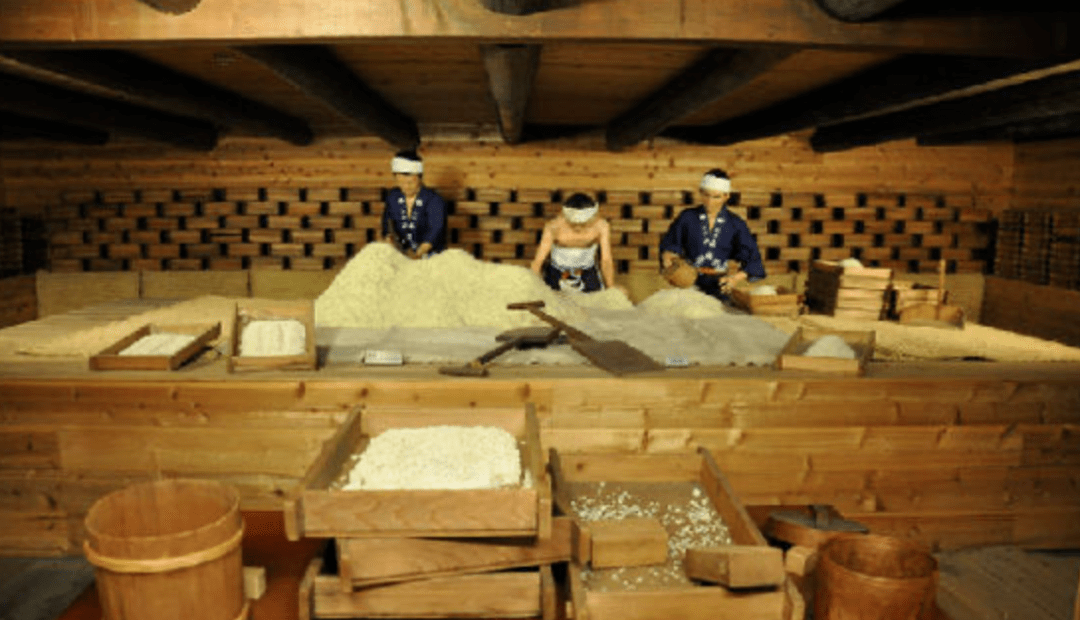 日本|日本人用酒洗脸，60岁还没有皱纹，黑头粉刺全消失，整张脸白皙光滑，细腻弹润！