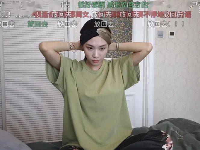 canva|近期做的最后悔的一件事：打开了王霏霏的vlog...