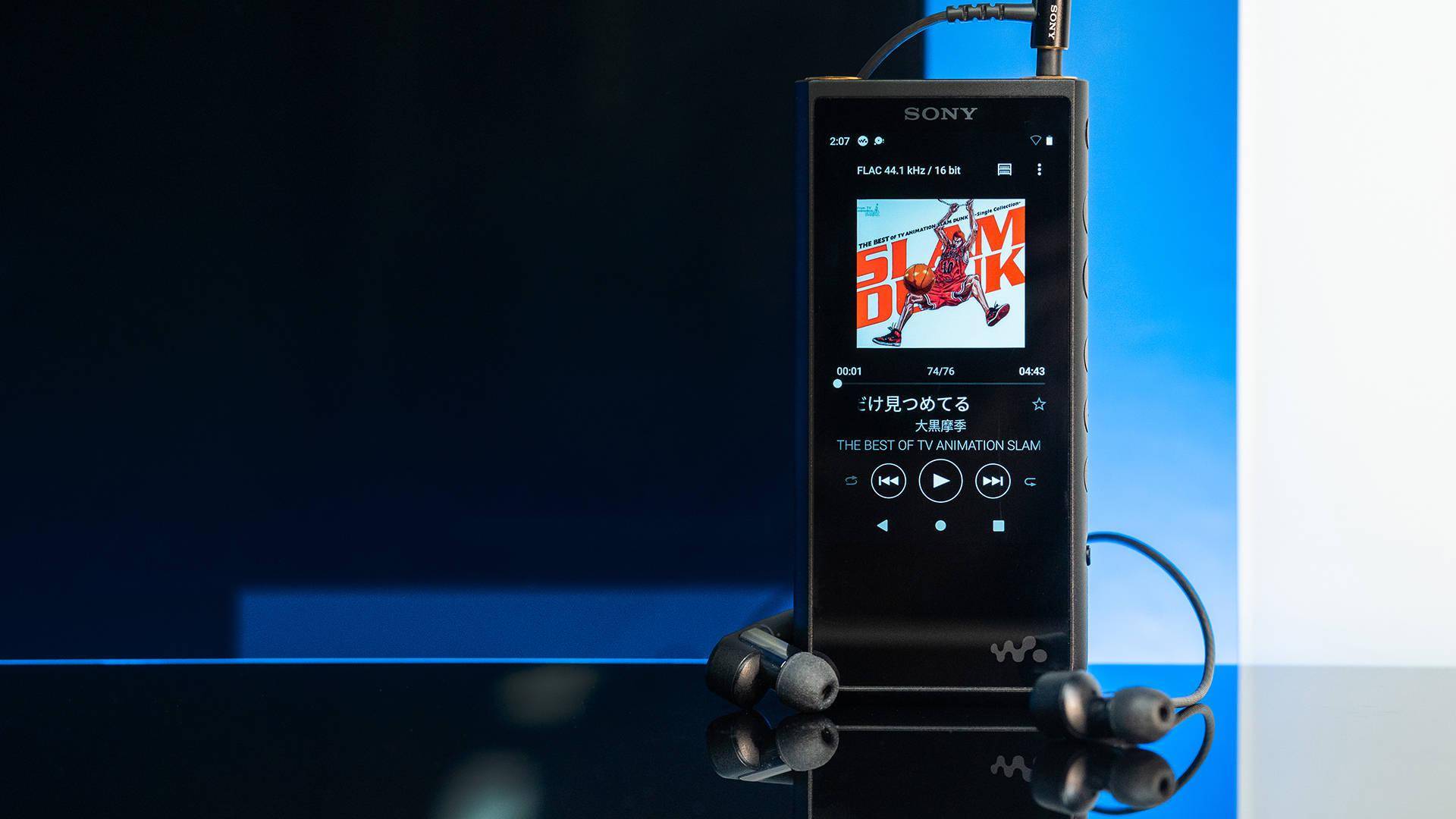 刚柔并济曲线设计 安卓心Sony NW-ZX505播放器图赏-搜狐大视野-搜狐新闻