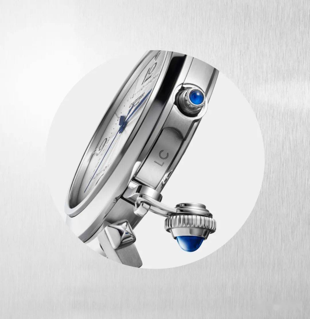 制表|午夜表情 | 终于等来了今年第一场表展,大家都卯足了劲儿。