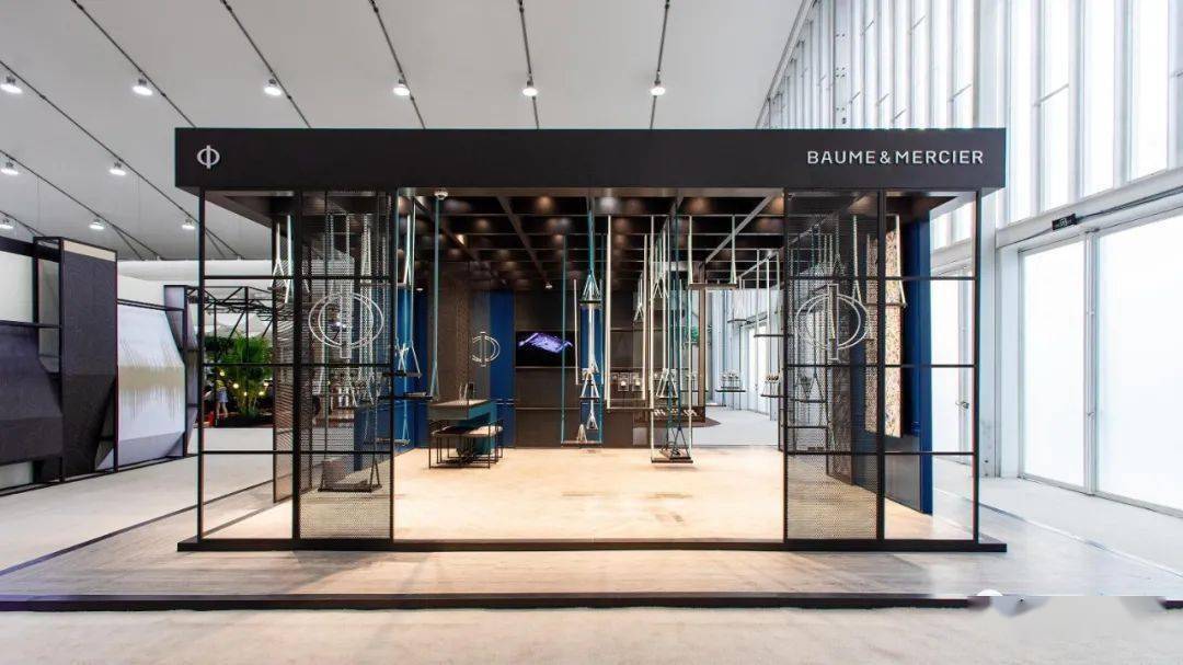 制表|午夜表情 | 终于等来了今年第一场表展,大家都卯足了劲儿。