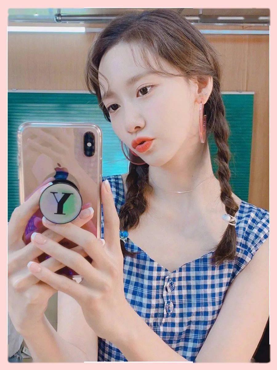 刘海|初秋显脸小的4款“发型”，是时候换个造型了！