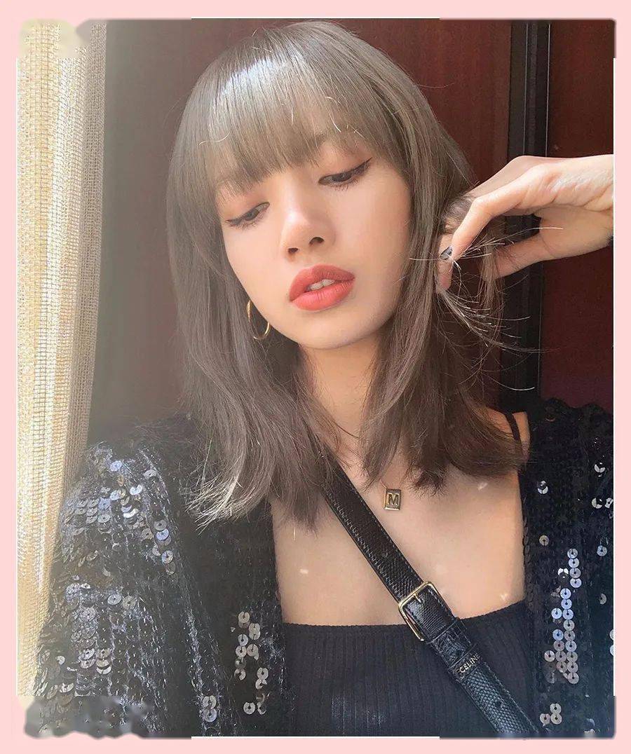 刘海|初秋显脸小的4款“发型”，是时候换个造型了！