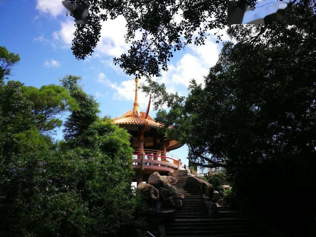 朱岱璟登礐石塔山
