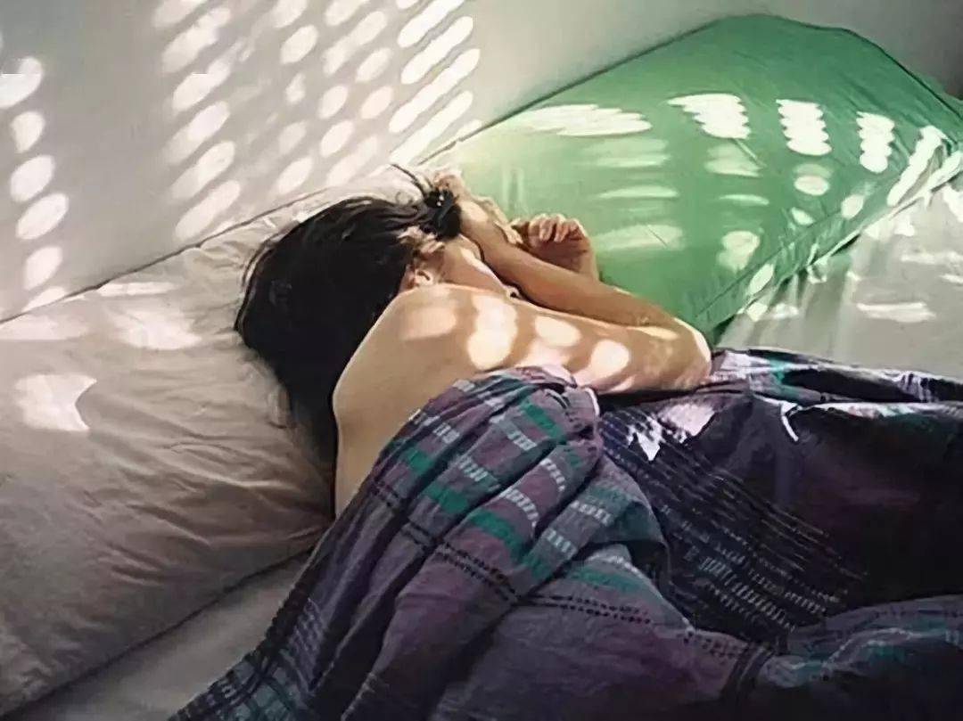 日本|日本黑科技泡脚汤药,竟让全民女人1个月瘦20斤!暴汗排湿还嫩肤助眠!