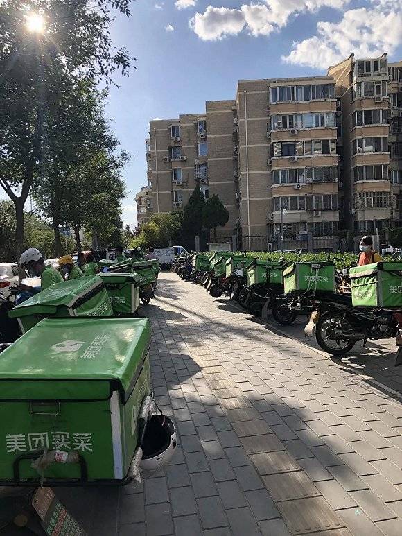 方庄店|小象生鲜悄悄撤退：美团被阿里带偏了？