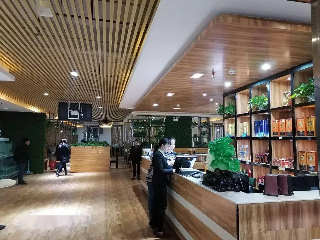 活动|情满中秋,武宣味滋坊总店新一波福利来了!啤酒、烧烤、油茶送送送,约起!喜迎国庆