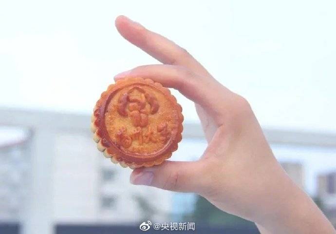 高校|高校中秋月饼来啦！有你学校的吗？