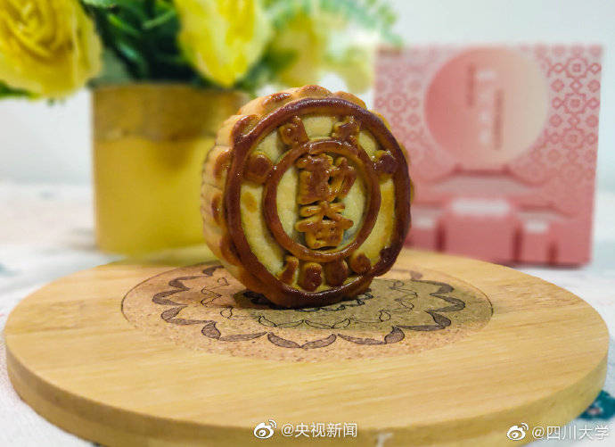 高校|高校中秋月饼来啦！有你学校的吗？