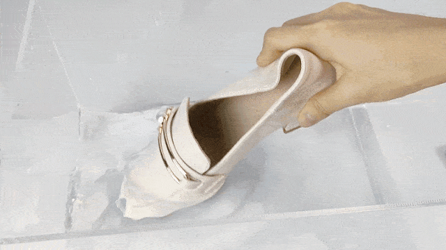 上流社会|女明星轻松入秋,必备乐福鞋,穿上一秒变“上流社会”!